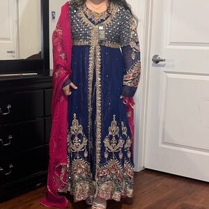 ** Brand New ** Designer Pakistani Dress